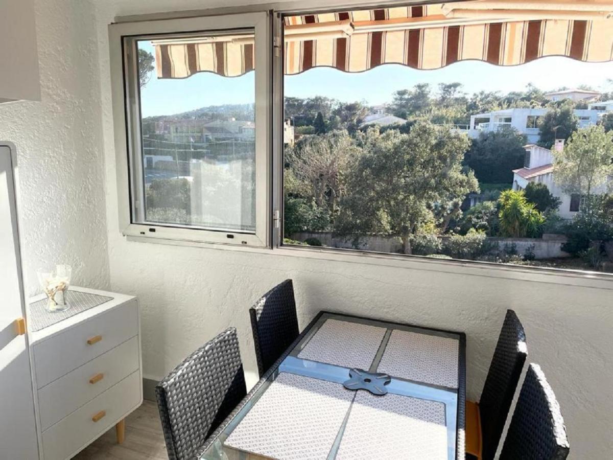 Entre St-raphael Et St-tropez. Pieds Dans L'eau, A Partir De 600 Euros/semaine. * Saint Aygulf